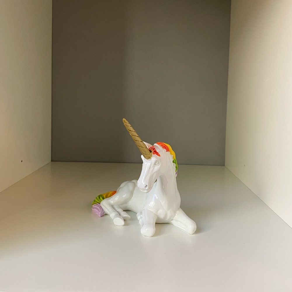 Unicorn jewelry holder
